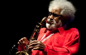 Sonny Rollins, ‘Saxophone Colossus’ do Jazz, morre aos 95 anos Sonny Rollins, 'Saxophone Colossus' do Jazz, morre aos 95 anos