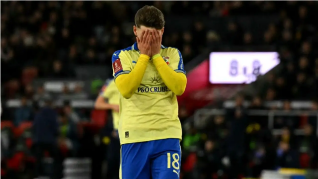 Southampton expulso da final do play-off do Campeonato EPL por Southampton expulso da final do play-off do Campeonato EPL por causa do `spygate`
