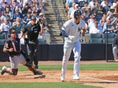Spencer Jones recebe a tão esperada convocação dos Yankees após lesão de Jasson Dominguez O defensor central do New York Yankees, Spencer Jones # 78, correndo pelas bases depois de fazer um home run solo.
