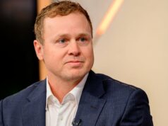 Spencer Pratt ‘Done With CBS’, acusa Network de entregar entrevista à equipe de relações públicas de Karen Bass para edição ‘Comical’ | Vídeo Spencer Pratt 'Done With CBS', acusa Network de entregar entrevista à equipe de relações públicas de Karen Bass para edição 'Comical' | Vídeo