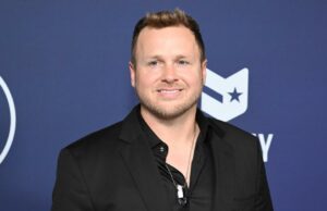 Spencer Pratt usa a capa semanal da Us para fazer campanha para prefeito de Los Angeles: ‘A personalidade que criei em “The Hills” foi estratégica’ Spencer Pratt usa a capa semanal da Us para fazer campanha para prefeito de Los Angeles: 'A personalidade que criei em “The Hills” foi estratégica'