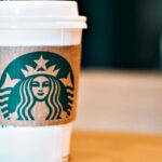 Starbucks PHK 300 Karyawan, Sejumlah Kantor Ikut Ditutup