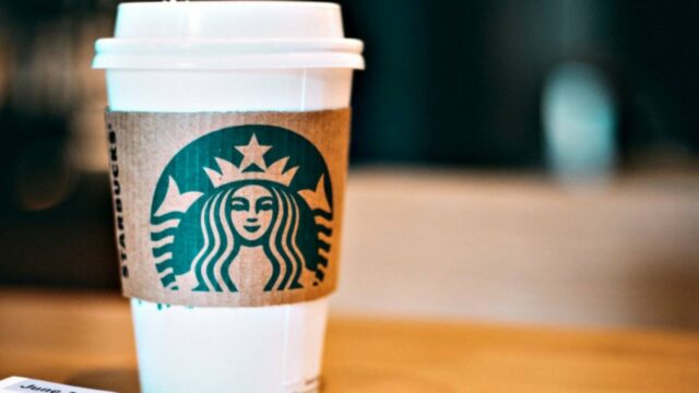 Starbucks PHK 300 Karyawan, Sejumlah Kantor Ikut Ditutup

