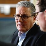 Starmer à beira do precipício: PM do Reino Unido luta pela sobrevivência enquanto o partido leva uma surra nas eleições locais