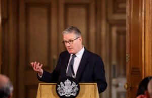 Starmer em risco porque pressionou o Trabalhismo para ser o ‘novo Partido Conservador’ Starmer em risco porque pressionou o Trabalhismo para ser o 'novo Partido Conservador'