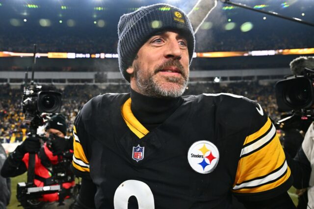 Steelers QB Aaron Rogers anuncia que 2026 será sua última Pittsburgh Steelers QB Aaron Rodgers