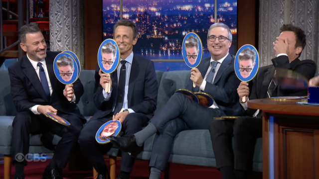 Stephen Colbert entrevistando Kimmel, Fallon, Meyers e Oliver ao mesmo tempo é um lindo caos
