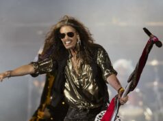 Steven Tyler vai a julgamento, após acusações de agressão sexual infantil Steven Tyler vai a julgamento, após acusações de agressão sexual infantil