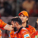 Sunrisers garantem uma vitória dominante por 55 corridas contra Royal Challengers