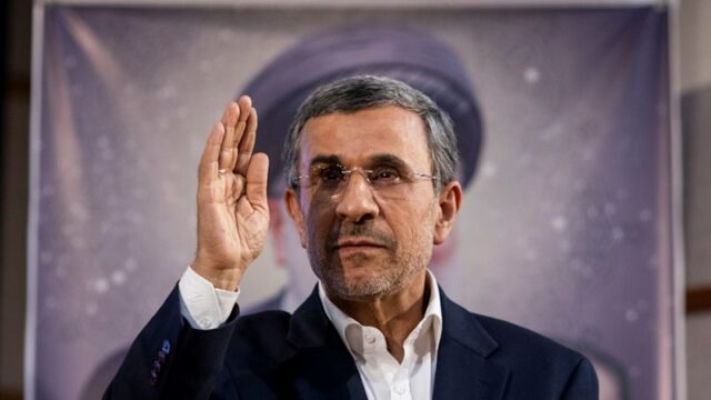Surpreendente objetivo inicial da guerra com o Irã: devolver o Mahmoud Ahmadinejad estava aparentemente destinado a regressar ao topo do Irão até que os acontecimentos interviessem.