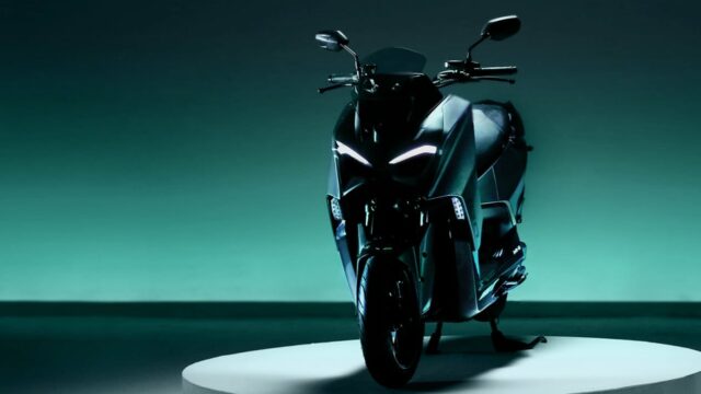 TVS Siap Bawa Scooter Maxi Listrik ke Indonésia
