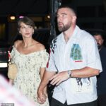 Taylor Swift e o noivo Travis Kelce foram fotografados curtindo um encontro noturno na sexta-feira, antes de seu casamento em julho