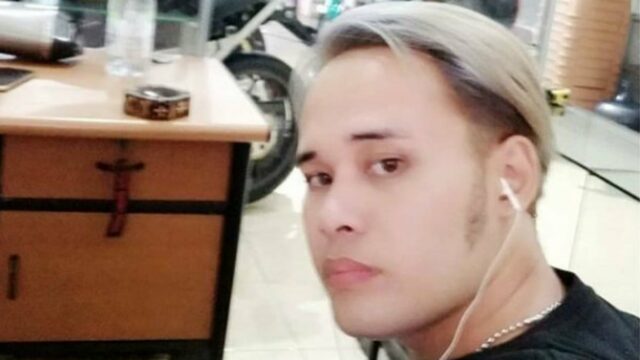Tegaskan Serius Mau Jual Mata, Calvin Dores: Rp350 Juta Gue Tegaskan Serius Mau Jual Mata, Calvin Dores: Rp350 Juta Gue Lepas Dah!