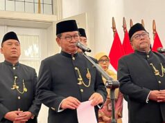 Teken Ingub Pemilahan Sampah, Pramono Bilang Masyarakat Harus Gotong Royong Atasi Masalah Sampah Teken Ingub Pemilahan Sampah, Pramono Bilang Masyarakat Harus Gotong Royong Atasi Masalah Sampah