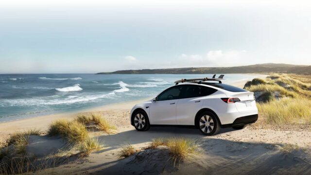 Tesla Model Y Jadi Mobil Pertama Lolos Uji Sistem Bantuan Pengemudi Baru
