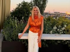 Tess Daly queria ser ‘egoísta’ e ter um ‘ano sabático de adulto’ antes da separação de Vernon Kay, depois que ela saiu do Estritamente após anos priorizando seu trabalho Tess Daly queria ser 'egoísta' e ter um 'ano sabático para adultos', foi alegado apenas um dia antes de sua separação de Vernon Kay
