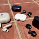 Testei dezenas de fones de ouvido. Gosto dessas 3 alternativas de AirPods.