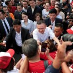 Thaksin Shinawatra da Tailândia é libertado da prisão