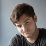 Theo Baker passou quatro anos investigando Stanford. Antes de partir, aqui está o que ele encontrou.