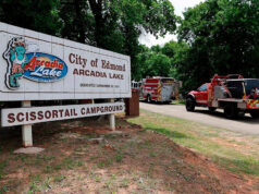 Tiroteio no parque de Oklahoma que feriu quase duas dúzias começou por causa de uma discussão em uma festa não autorizada, disse a polícia Equipes de bombeiros de Edmond entrando no acampamento Scissortail em Arcadia Lake