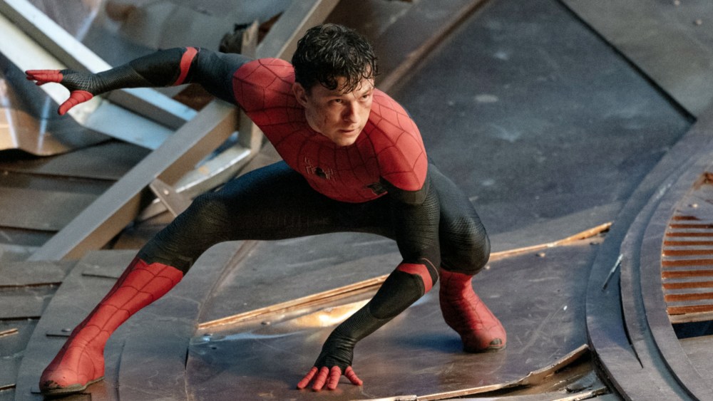 Tom Holland está ansioso para 'preparar o próximo capítulo' para uma nova estrela do 'Homem-Aranha': 'Eu poderia fazer o que Downey fez por mim'