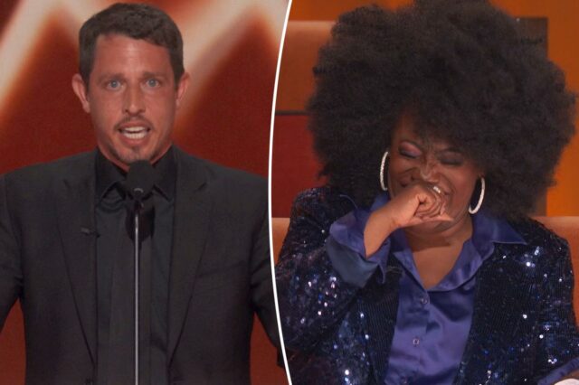 Tony Hinchcliffe zomba do suicídio do falecido marido de Sheryl Underwood durante o assado de Kevin Hart

