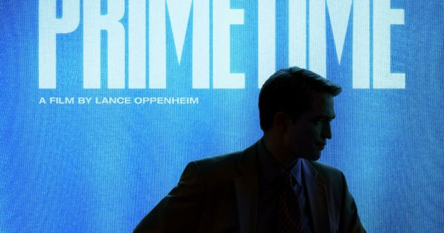 Trailer: Robert Pattinson é o apresentador de 'To Catch a Predator' Chris Hansen no thriller A24 'Primetime'
