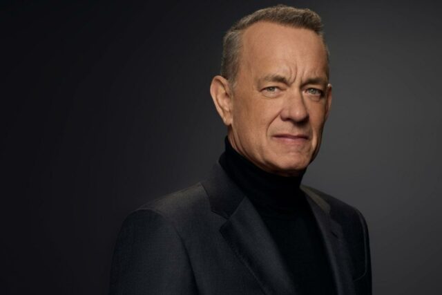 Transmita ou ignore: 'Segunda Guerra Mundial com Tom Hanks' na história, onde o vencedor do Oscar produz e narra uma visão de 20 partes do maior conflito global até hoje
