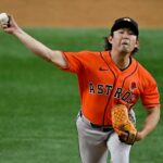 Tatsuya Imai e dois outros arremessadores do Astros combinaram para um no-hitter contra o Rangers.