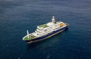 Três mortos em suspeita de surto de vírus em navio de cruzeiro no Atlântico Um mapa da BBC mostrando onde estão localizados Argentina, Cabo Verde e África do Sul
