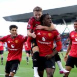 Trio da academia do Man United convocado para os sub-18 da Inglaterra, incluindo o garoto-prodígio que pode estrear contra o Brighton