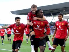 Trio da academia do Man United convocado para os sub-18 da Inglaterra, incluindo o garoto-prodígio que pode estrear contra o Brighton Trio da academia do Man United convocado para os sub-18 da Inglaterra, incluindo o garoto-prodígio que pode estrear contra o Brighton