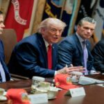 Trump Sim Puas dengan Kesepakatan Akhiri Perang Irã, Bimbang Lanjutkan Serangan