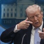 Trump Tiba-Tiba Tunda 'Projeto Liberdade', Estratégias Damai ou Sinyal Serangan Baru ke Irã?