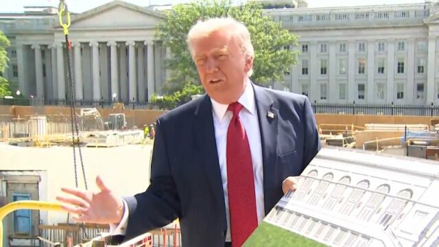 Trump diz que EUA estavam a horas de lançar mais ataques contra o Irão
