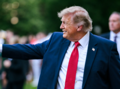 Trump diz que ‘fez o check-out perfeitamente’ no último exame físico Trump diz que ‘fez o check-out perfeitamente’ no último exame físico