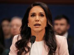Tulsi Gabbard renuncia em meio à rara batalha do marido contra o câncer Chefe de Gabinete da Casa Branca, Susie Wiles, 68, compartilha diagnóstico de câncer de mama