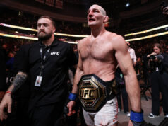 UFC: Sean Strickland vence Khamzat Chimaev e conquista o título dos médios Sean Strickland vence Khamzat Chimaev e se torna bicampeão peso médio no UFC 328