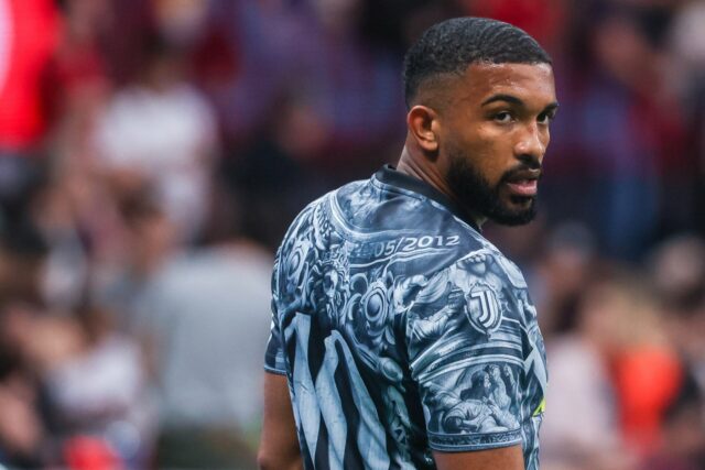Última transferência do Manchester United: esperança de meta de vendas Última transferência do Manchester United: esperança de meta de vendas de £ 100 milhões, Gleison Bremer, Bazoumana Toure