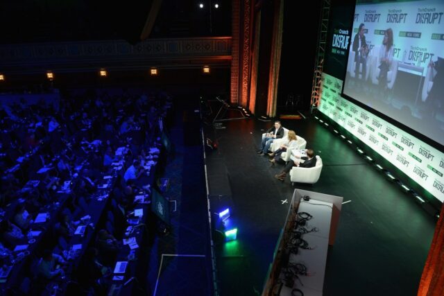 TechCrunch interrompe 2026 BOGO