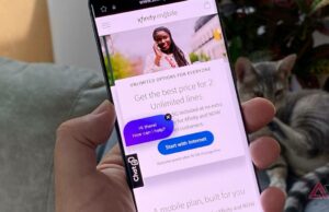 Um vencedor surpresa supera AT&T, Verizon e T-Mobile Página da web do Xfinity Mobile em um telefone com leitura de cópia:
