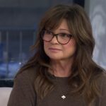 Valerie Bertinelli diz que não teve 'amor íntimo com um parceiro' em 'mais de uma década': 'Sinto falta disso'