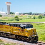A polícia de Laredo está investigando depois que vários corpos foram descobertos dentro de um vagão da Union Pacific no domingo, transformando o que deveria ser uma parada rotineira de carga em uma cena horrível (foto de arquivo)
