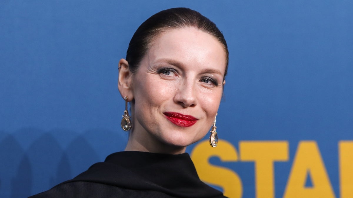 Vídeo de ‘Outlander’ retirado por citação incorreta da estrela Caitríona Balfe chamando Scotland Town de ‘uma axila’