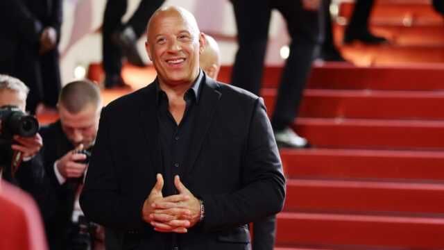 Vin Diesel defende o 'cinema popular' como 'não uma forma Vin Diesel defende o 'cinema popular' como 'não uma forma menor de arte' em um ensaio apaixonado sobre sua história em Cannes