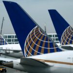 Voo da United desviado para Wisconsin depois que ‘passageiro indisciplinado’ desperta preocupação com a segurança, diz companhia aérea