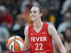WNBA: Caitlin Clark retorna na vitória do Fever sobre as Valquírias Caitlin Clark Indiana Febre WNBA