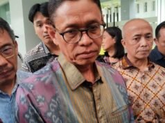Wamen ESDM Bongkar Biang Kerok Blackout Sumatera: Jaringan Tersambar Petir Wamen ESDM Bongkar Biang Kerok Blackout Sumatera: Jaringan Tersambar Petir