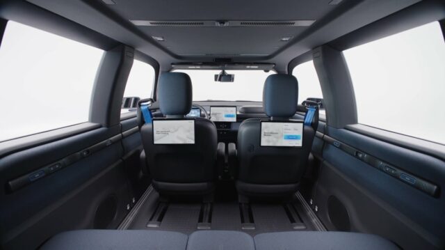 Waymo apresenta novos veículos: ‘Sala de estar sobre rodas’
