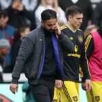 Wes Brown afirma que um jogador 'naturalmente atlético' do Man Utd estava jogando com medo quando Ruben Amorim era técnico